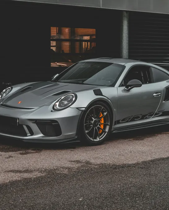 A car wrapped by Second Skin